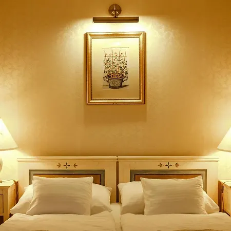 Pensión Páskom Lajoskomárom